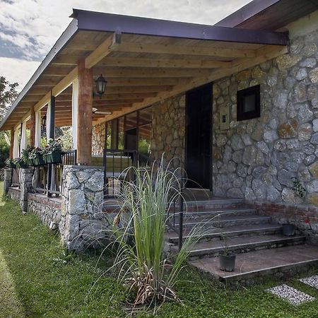 Sapanca Villa Pera Exterior photo